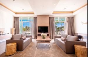 Poolside Lagoon Suite
