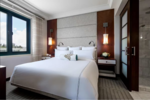 Deluxe Ocean Front King Suite